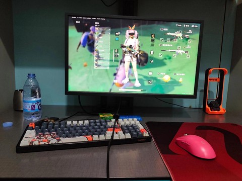 绝地求生怎么四个人玩