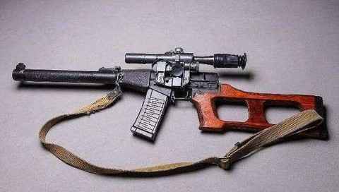 绝地逃亡枪怎么连发